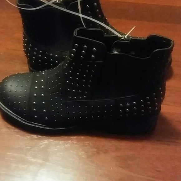 Nina Girls Studded Boots - Picture 5 of 7